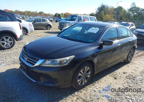 2015 Honda Accord Lx z USA, uszkodzony, nr VIN 1HGCR2F30FA015313